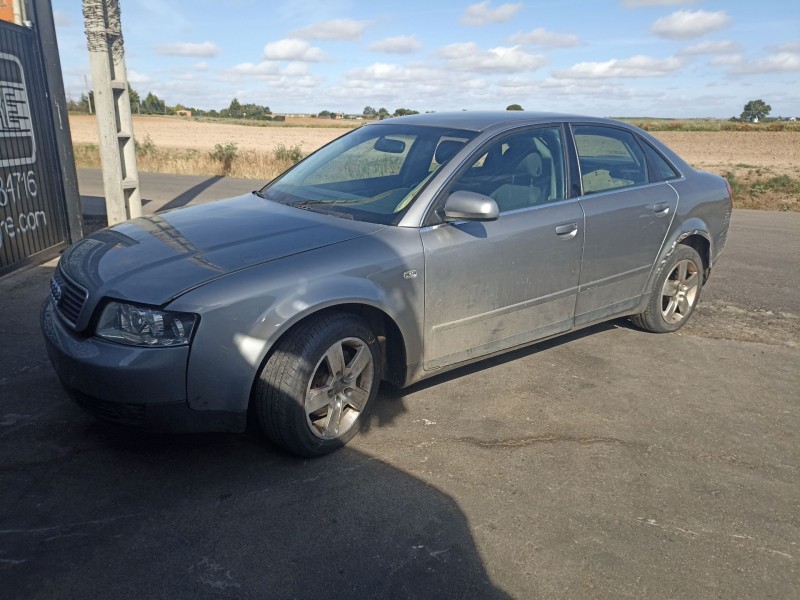 audi a4 avant (8e) del año 2001