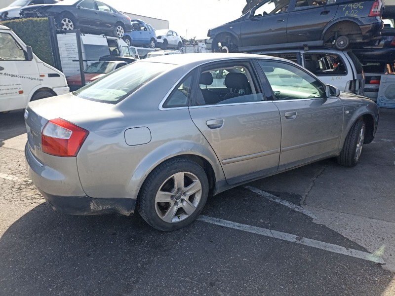 audi a4 avant (8e) del año 2001