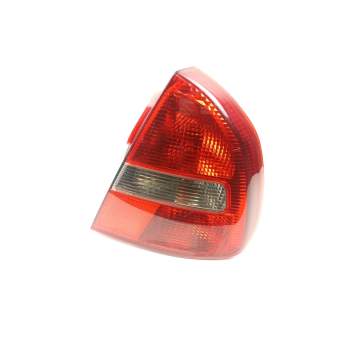 PILOTO TRASERO DERECHO MR485470 