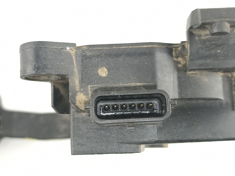 Recambio de potenciometro aceleracion para dacia dokker ambiance referencia OEM IAM 180021343R  