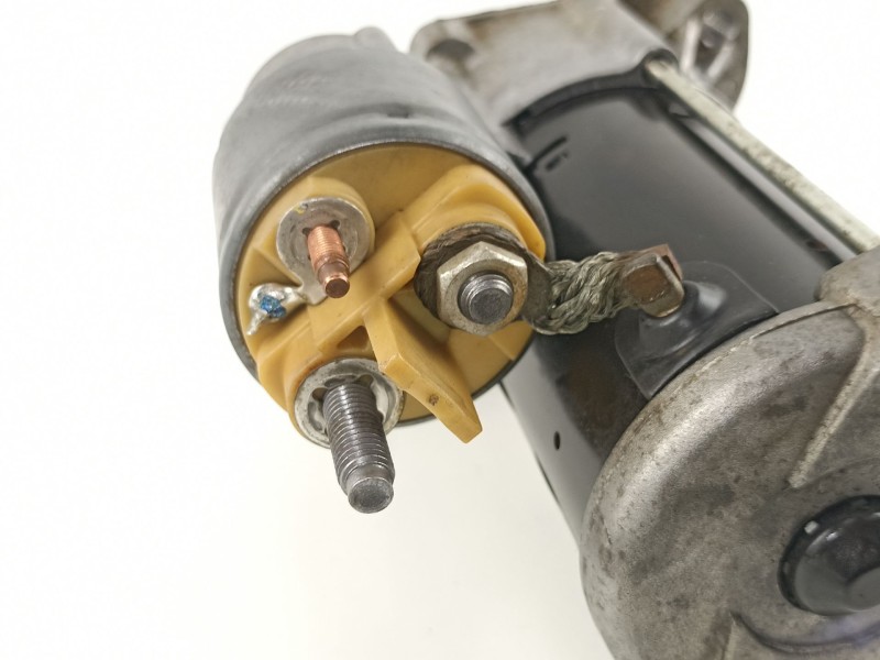 Recambio de motor arranque para dacia dokker ambiance referencia OEM IAM 233008223R RSM1411 