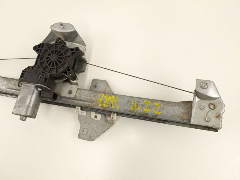 Recambio de elevalunas delantero izquierdo para dacia dokker ambiance referencia OEM IAM 807213915R 9030318C 128001472B