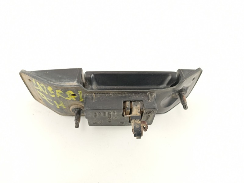 Recambio de manilla trasera derecha para dacia dokker ambiance referencia OEM IAM 806067153R  