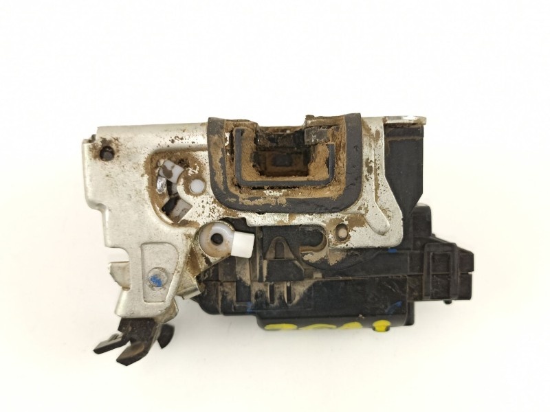 Recambio de cerradura puerta delantera derecha para dacia dokker ambiance referencia OEM IAM 805025267R  