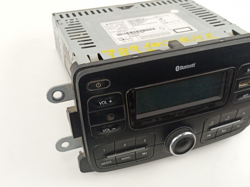 Recambio de radio cd/mp3 para dacia dokker ambiance referencia OEM IAM 281156864R 269779 