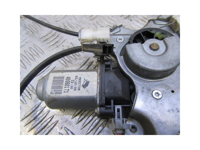 Recambio de elevalunas elec. tra. izq. : nissan primera : 2.0 td (d-cd20) (89,76cv) 5p [2000] para nissan primera 2.0 td (d-cd20