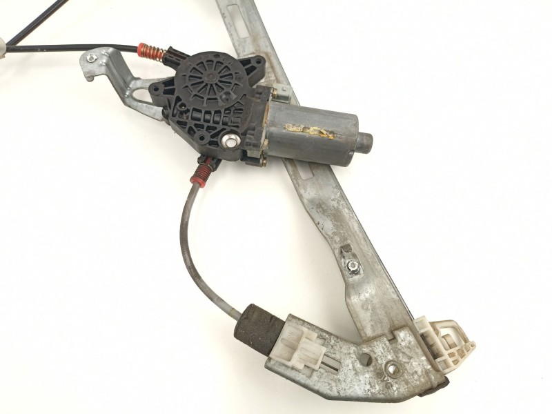 Recambio de elevalunas delantero izquierdo para peugeot 206 berlina xr referencia OEM IAM 9221F9  