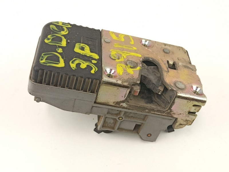 Recambio de cerradura puerta delantera derecha para peugeot 206 berlina xr referencia OEM IAM 9136J0  