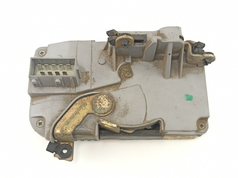 Recambio de cerradura puerta delantera derecha para peugeot 206 berlina xr referencia OEM IAM 9136J0  