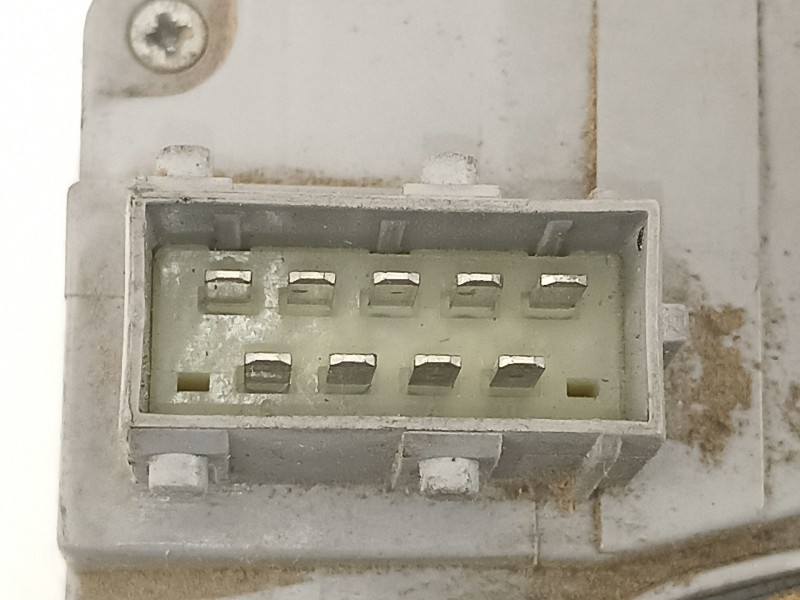 Recambio de cerradura puerta delantera derecha para peugeot 206 berlina xr referencia OEM IAM 9136J0  