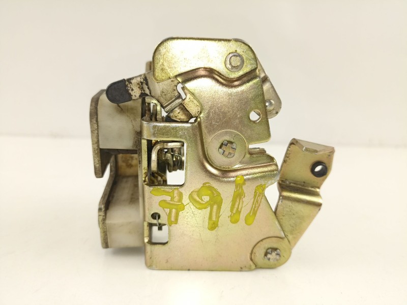 Recambio de cerradura puerta trasera izquierda para renault 9 (l42_) 1.4 (l422, l42c) referencia OEM IAM 7700757789  