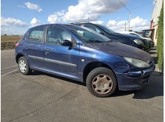 peugeot 206 berlina del año 2000