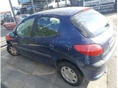 peugeot 206 berlina del año 2000 2