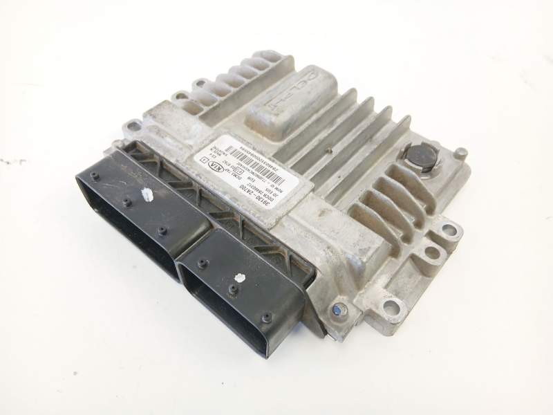 Recambio de centralita para kia cee´d (jd) 1.4 crdi 90 referencia OEM IAM 391302A700  
