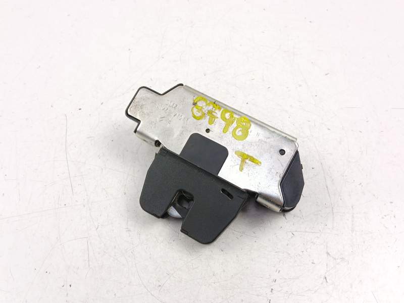 Recambio de cerradura maletero / porton para peugeot 5008 (0u_, 0e_) 2.0 hdi referencia OEM IAM 9684048680  