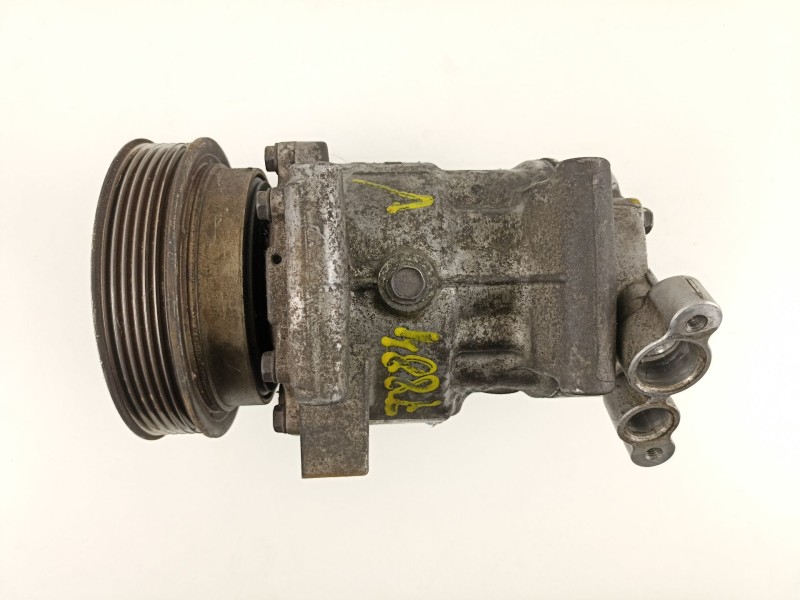 Recambio de compresor aire acondicionado para renault clio grandtour business referencia OEM IAM 8200953359A SD6V12 