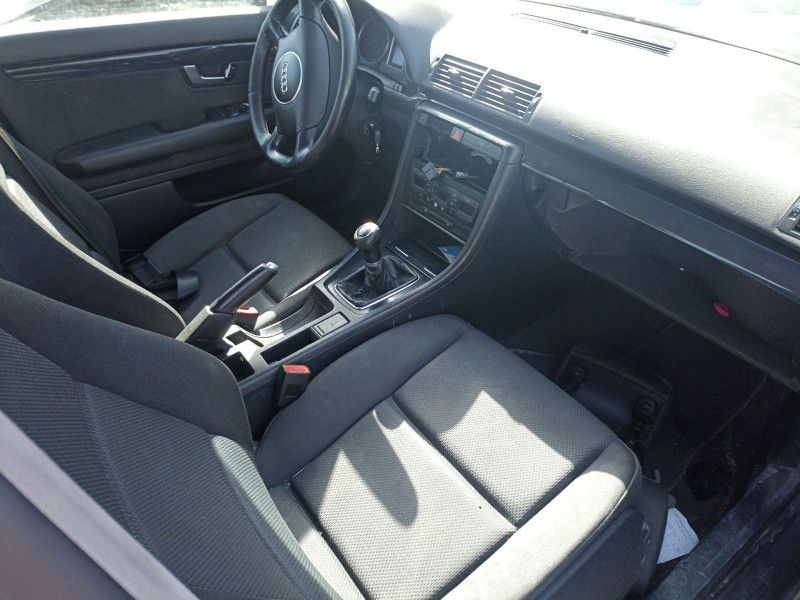 Recambio de carroceria para audi a4 avant (8e) 1.8 20v turbo referencia OEM IAM   