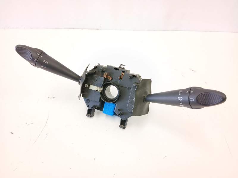 Recambio de mando luces y limpias para fiat bravo i (182_) 1.9 jtd referencia OEM IAM 735251559  