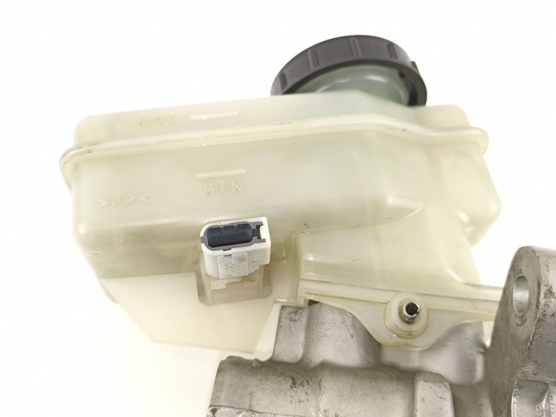 Recambio de bomba de freno para infiniti g37 sedan v36 n02 referencia OEM IAM D6010JK02A 0204223184 