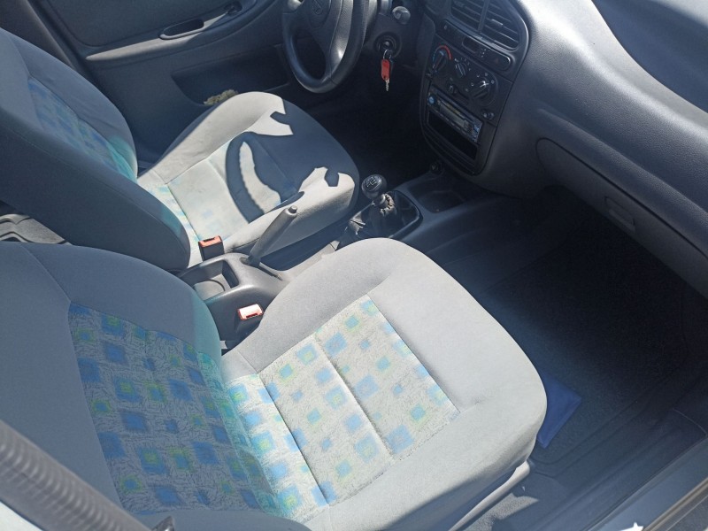 daewoo lanos del año 1997