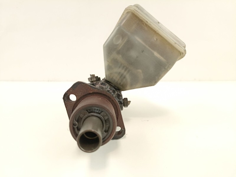 Recambio de bomba de freno para peugeot 605 1.9 d 12v referencia OEM IAM 4601E3  