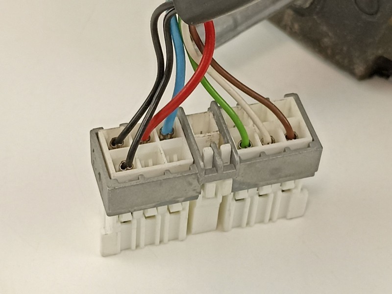 Recambio de retrovisor derecho para peugeot 406 2.0 hdi referencia OEM IAM 96503399  