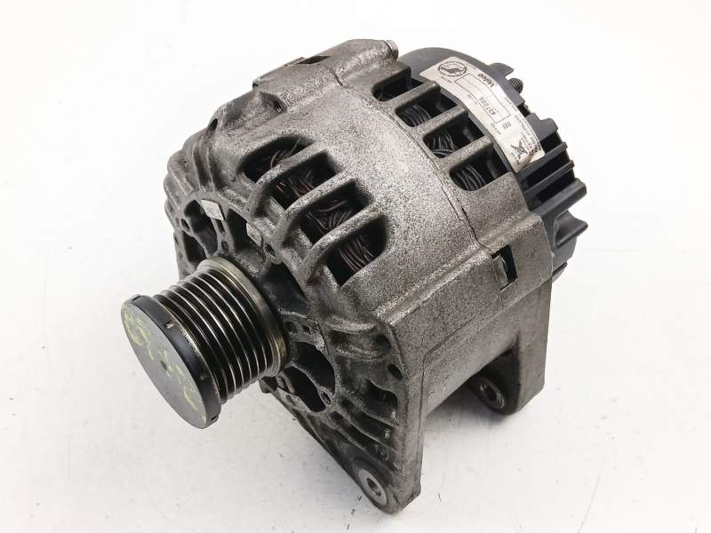 Recambio de alternador para volvo s40 i (644) 1.9 di referencia OEM IAM 8251641 SG12B096 