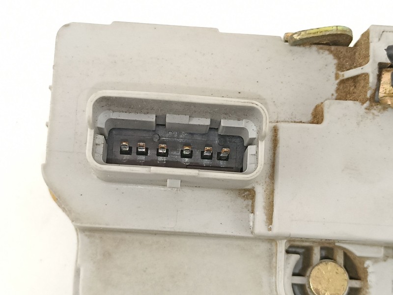 Recambio de cerradura puerta delantera derecha para peugeot 406 2.0 hdi referencia OEM IAM 9136J6  