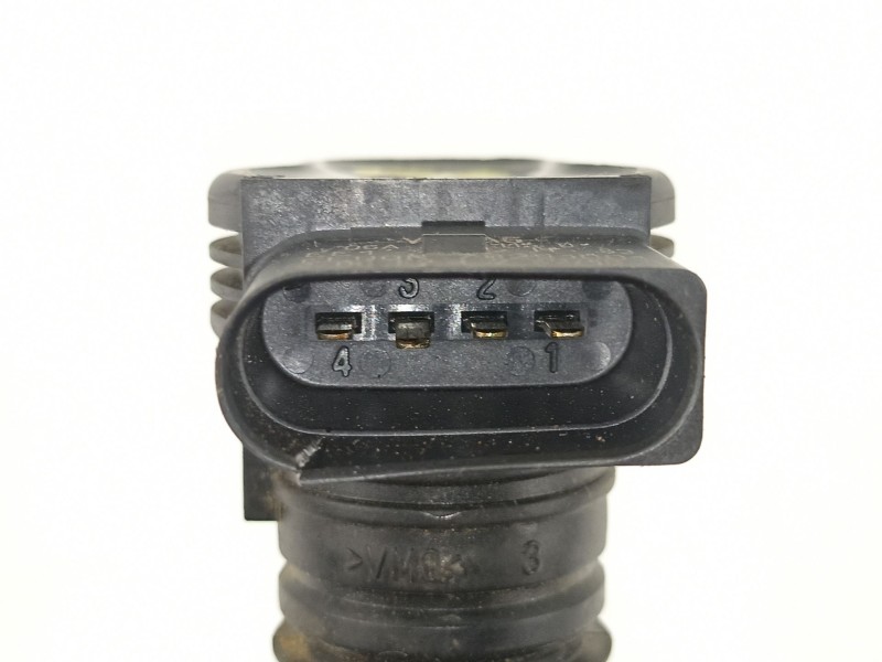 Recambio de bobina para audi a4 avant (8e) 1.8 20v turbo referencia OEM IAM 06A905115D 78251001 