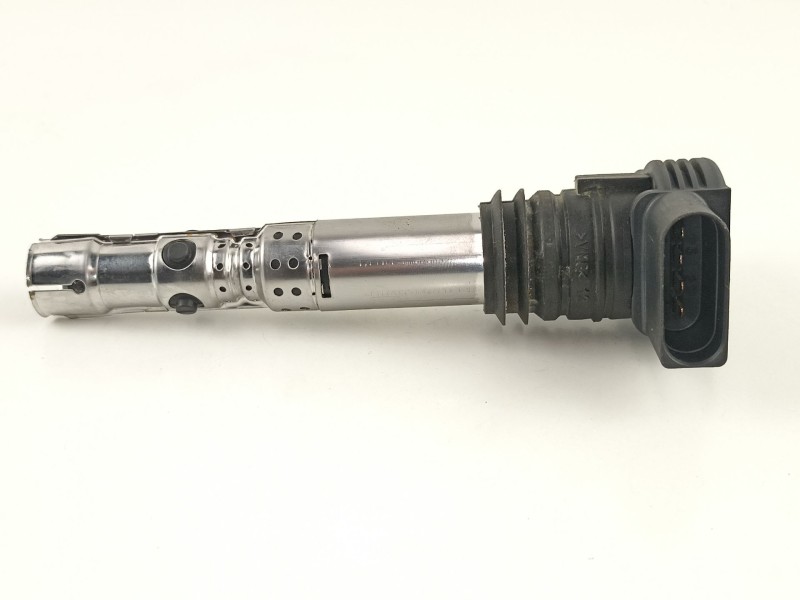 Recambio de bobina para audi a4 avant (8e) 1.8 20v turbo referencia OEM IAM 06A905115D 78251001 