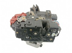 Recambio de cerradura puerta trasera izquierda para audi a4 avant (8e) 1.8 20v turbo referencia OEM IAM 4B0839015D  