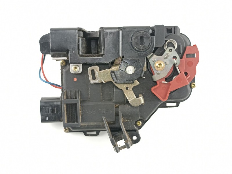 Recambio de cerradura puerta trasera izquierda para audi a4 avant (8e) 1.8 20v turbo referencia OEM IAM 4B0839015D  