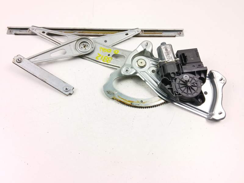 Recambio de elevalunas delantero derecho para renault scénic iii (jz0/1_) 1.5 dci referencia OEM IAM 807302741R  