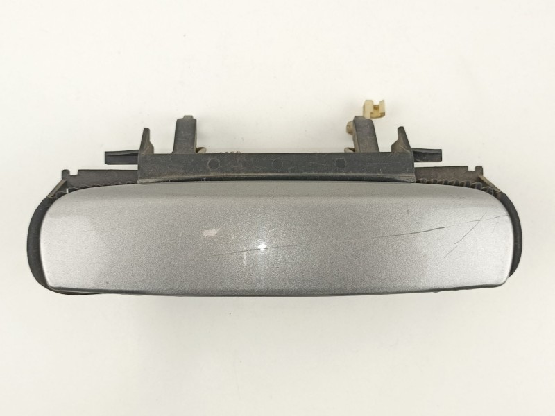 Recambio de manilla trasera izquierda para audi a4 avant (8e) 1.8 20v turbo referencia OEM IAM 4B0839885  