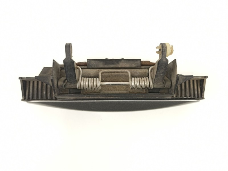 Recambio de manilla trasera izquierda para audi a4 avant (8e) 1.8 20v turbo referencia OEM IAM 4B0839885  