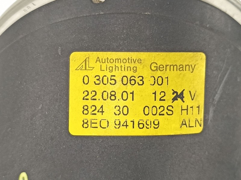 Recambio de antiniebla izquierdo para audi a4 avant (8e) 1.8 20v turbo referencia OEM IAM 8E0941699 0305063001 