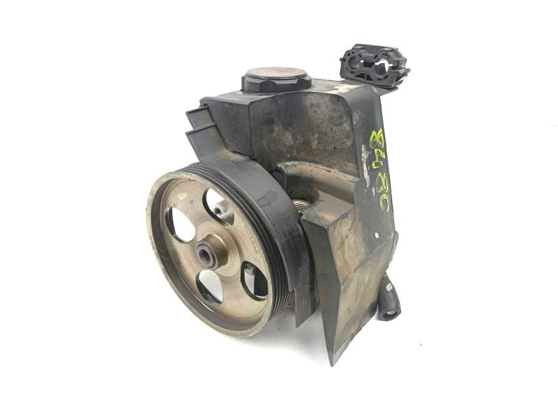 Recambio de bomba direccion para peugeot 206 hatchback (2a/c) 1.4 i referencia OEM IAM 9636868880 26079836QN 