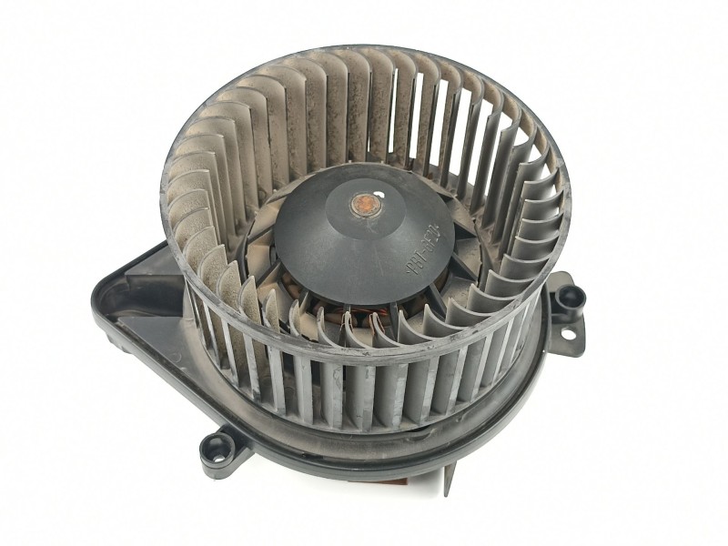 Recambio de motor calefaccion para audi a4 avant (8e) 1.8 20v turbo referencia OEM IAM 8E1820021A K01000CCW 