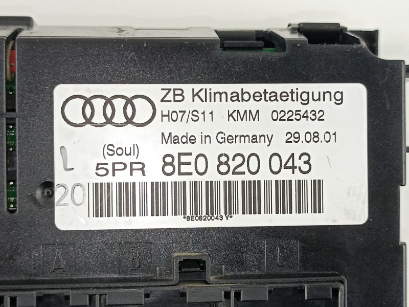 Recambio de mandos calefaccion aire para audi a4 avant (8e) 1.8 20v turbo referencia OEM IAM 8E0820043  