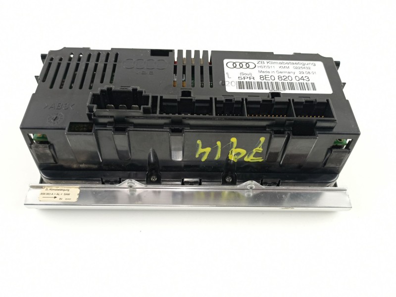 Recambio de mandos calefaccion aire para audi a4 avant (8e) 1.8 20v turbo referencia OEM IAM 8E0820043  