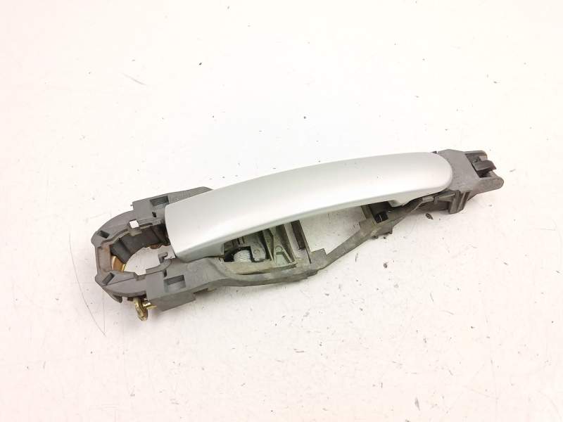Recambio de manilla delantera derecha para volkswagen golf iv (1j1) 1.9 tdi referencia OEM IAM 3B0837886D  