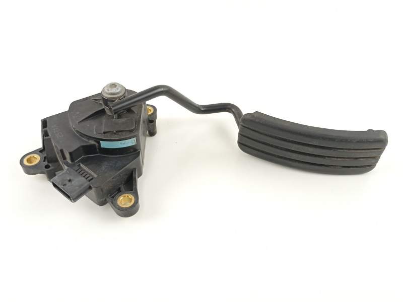 Recambio de potenciometro aceleracion para renault clio grandtour business referencia OEM IAM 8200297342  
