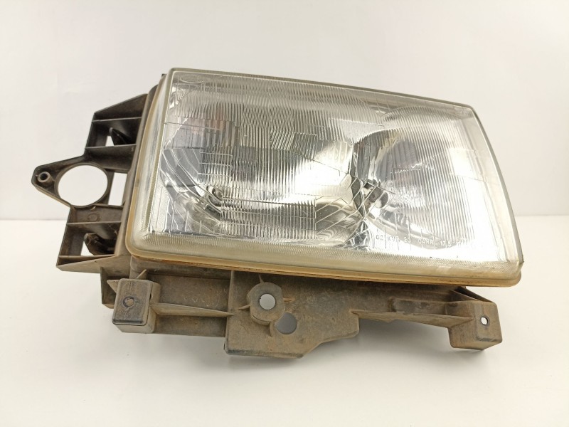 Recambio de faro derecho para land rover range rover (lp) 2.5 dt (100kw) referencia OEM IAM AMR4821  