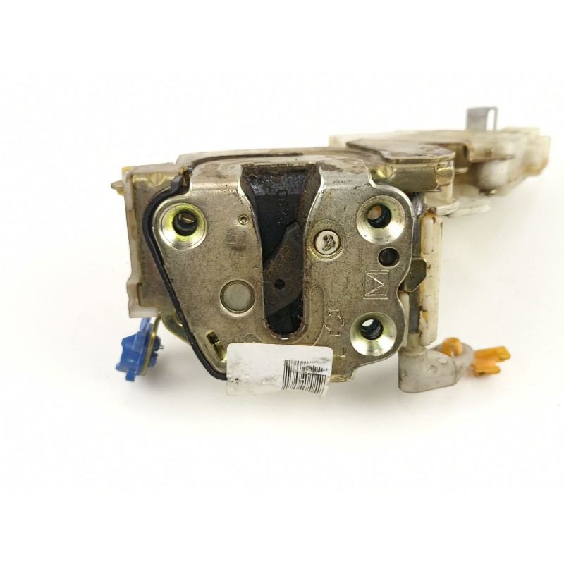 Recambio de cerradura puerta delantera izquierda para nissan terrano/terrano.ii (r20) aventura referencia OEM IAM 805010F415 89A