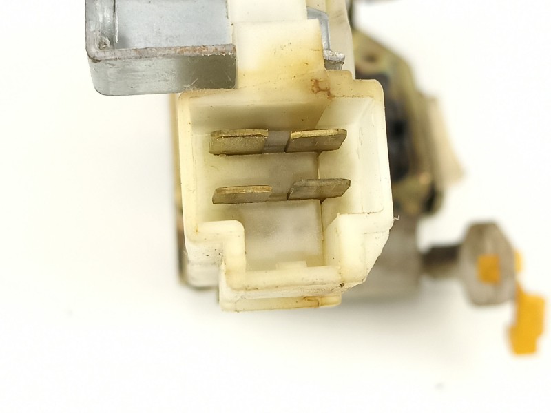 Recambio de cerradura puerta delantera izquierda para nissan terrano/terrano.ii (r20) aventura referencia OEM IAM 805010F415 89A