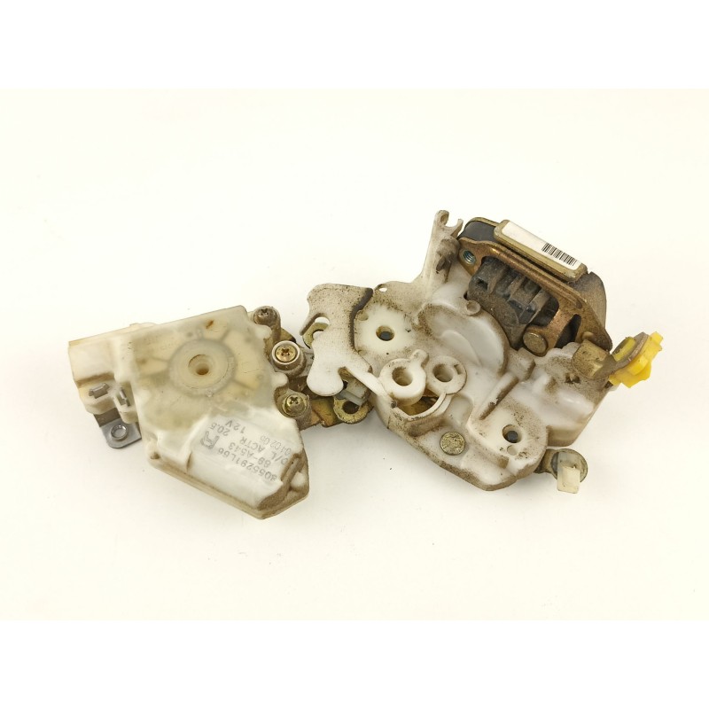 Recambio de cerradura puerta delantera derecha para nissan terrano/terrano.ii (r20) aventura referencia OEM IAM 805000X000 89A54