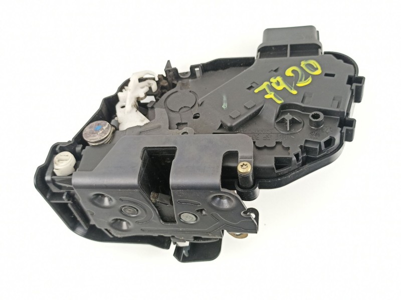 Recambio de cerradura puerta trasera izquierda para volvo s40 berlina 2.4 20v diesel referencia OEM IAM 30699451 240007408 