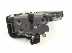 Recambio de cerradura puerta trasera izquierda para volvo s40 berlina 2.4 20v diesel referencia OEM IAM 30699451 240007408  2