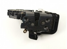Recambio de cerradura puerta delantera derecha para volvo s40 berlina 2.4 20v diesel referencia OEM IAM 30699447 240007508  2