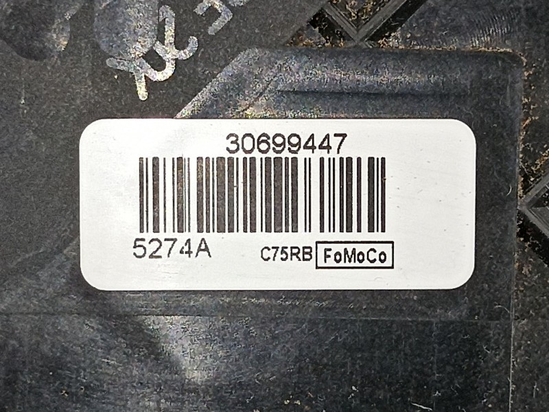 Recambio de cerradura puerta delantera derecha para volvo s40 berlina 2.4 20v diesel referencia OEM IAM 30699447 240007508 